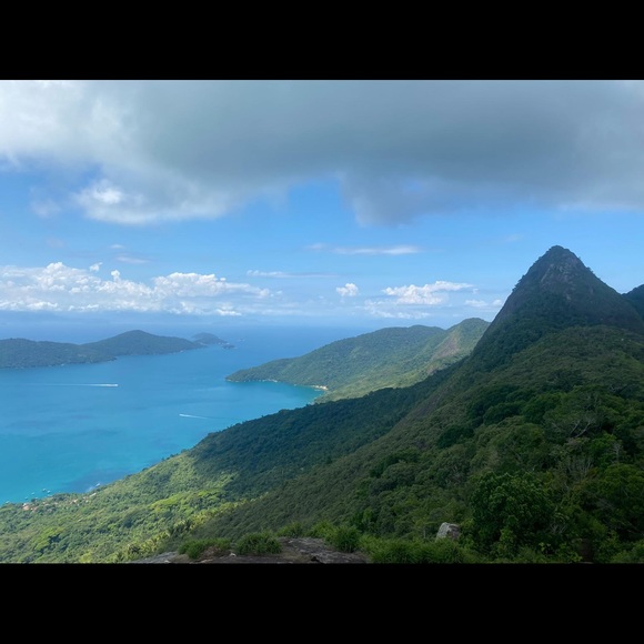 Meet your Posher, Anya - Picture 9 of 13